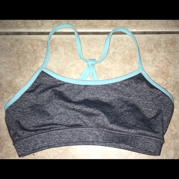 Sports bra - Picture 1 of 2